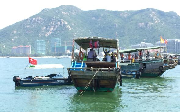 出海捕魚(yú)